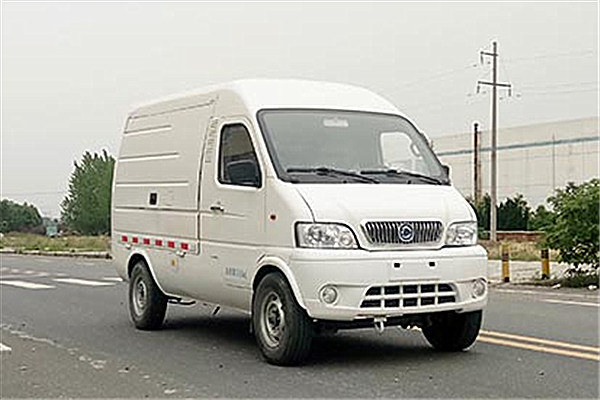 申龍SLK5031XXYBEVY廂式運輸車（純電動2座）