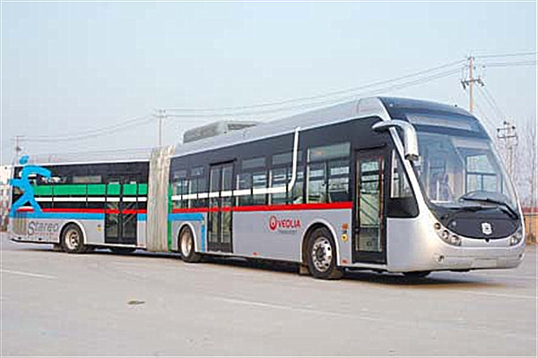 中通LCK6180HQGN鉸接式公交車（天然氣國五32-58座）