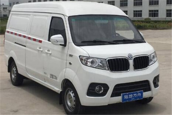 陸地方舟RQ5026XXYEVH3廂式運(yùn)輸車(chē)（純電動(dòng)2-5座）