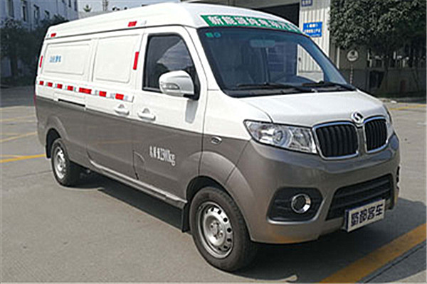 蜀都CDK5021XXYBEV廂式運(yùn)輸車（純電動(dòng)2座）