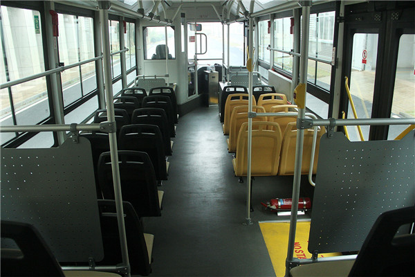 智電HYK6105GBEV低入口公交車（純電動16-29座）