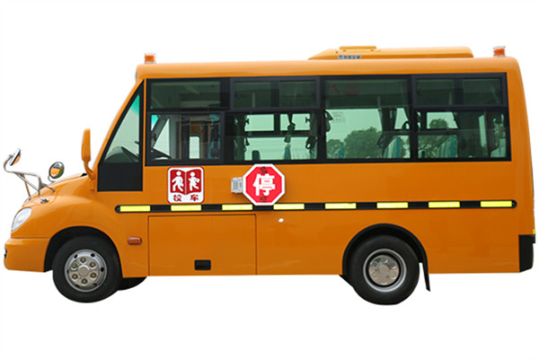 華新HM6570XFD5JN幼兒專用校車（柴油國五10-19座）