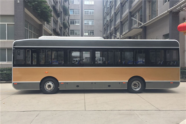 宏遠(yuǎn)KMT6820GBEV公交車（純電動19-24座）