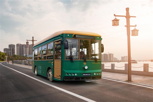 格力鈦GTQ6853BEVBT8公交車（純電動11-28座）