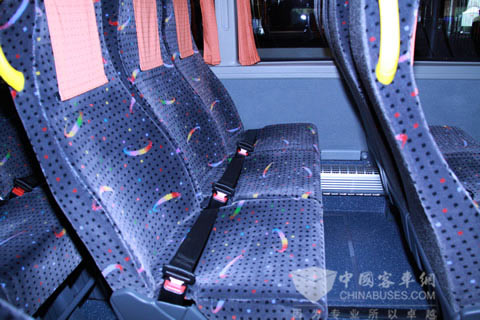 2009歐洲客車博覽會安全主題：安全裝備之安全帶標(biāo)配