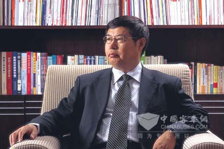 全國(guó)人大代表、陜西法士特汽車傳動(dòng)集團(tuán)有限責(zé)任公司董事長(zhǎng)李大開