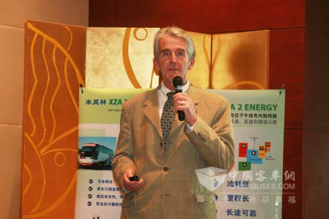 米其林卡客車(chē)輪胎部產(chǎn)品市場(chǎng)經(jīng)理Michael